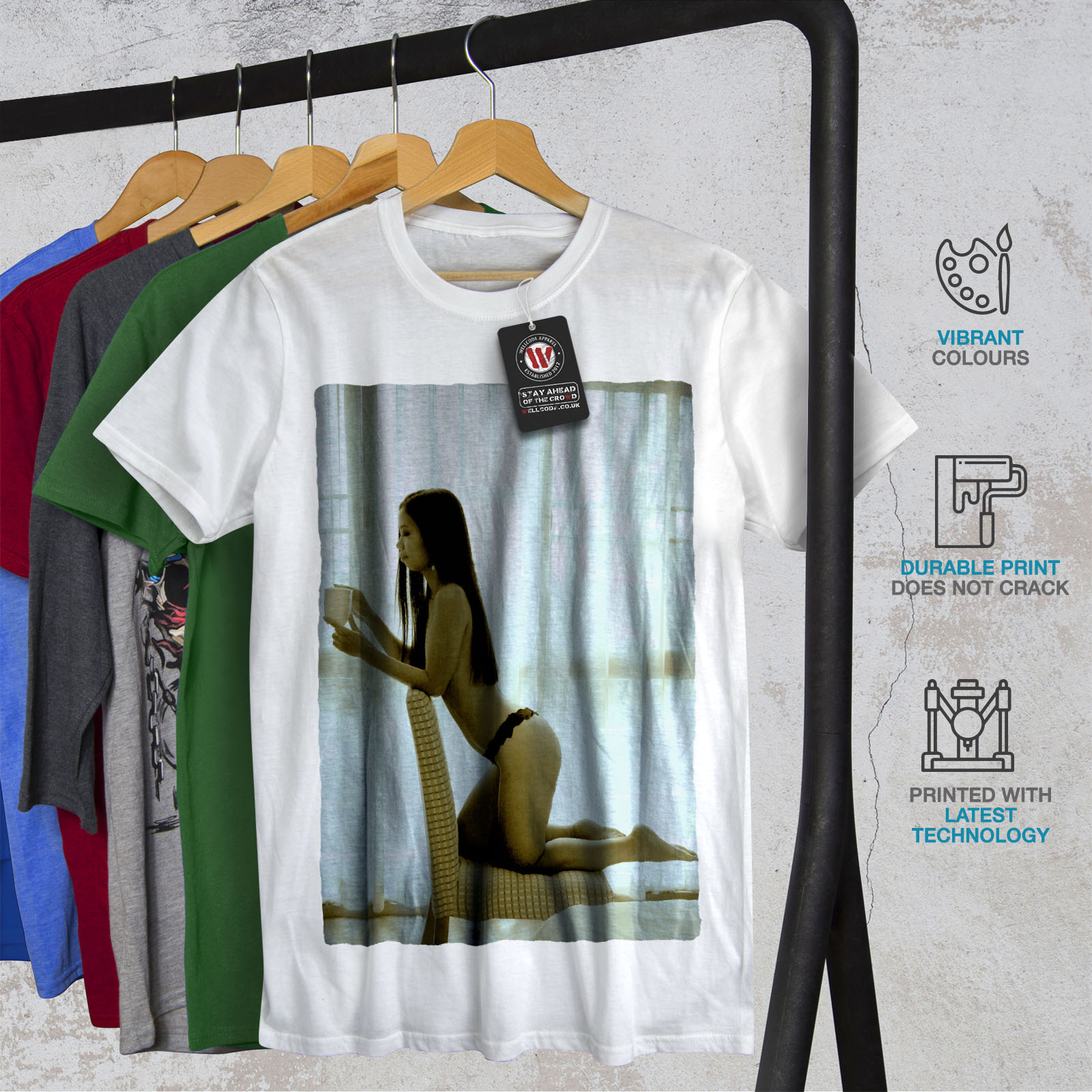Wellcoda Girl Hot Body Booty Mens T-shirt, Naked Graphic 